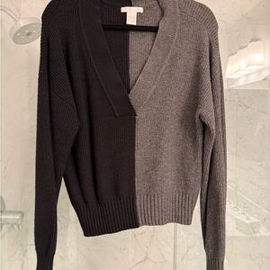 Design History Black and Gray V-Neck Sweater